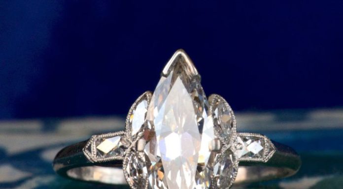 Luxury Jewelry 2017/2018 : 1920s Art Deco Marquise Ring