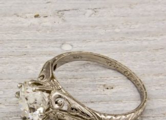 Luxury Jewelry 2017/2018 : 20 Stunning Wedding Engagement Rings That Will Blow You Away