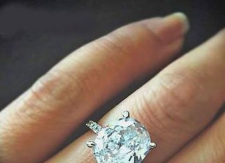 Luxury Jewelry 2017/2018 : 25 Engagement Rings You’ll Want To Wear Forever