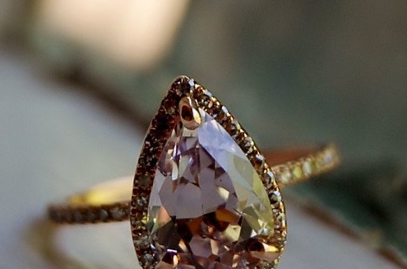 Luxury Jewelry 2017/2018 : 3ct Color change sapphire Lavender champagne tear drop sapphire and rose gold diamond engagement ring