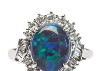Luxury Jewelry 2017/2018 : Contemporary Black Opal Diamond Platinum Ring | 1stdibs.com