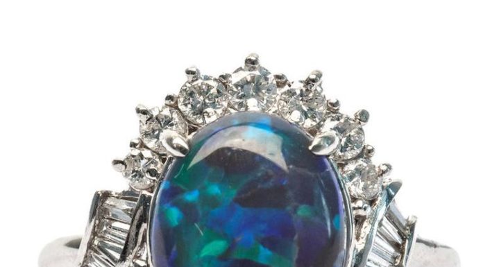 Luxury Jewelry 2017/2018 : Contemporary Black Opal Diamond Platinum Ring | 1stdibs.com