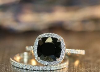 Luxury Jewelry 2017/2018 : Halo Diamond Black Spinel Engagement Wedding Ring Set in 14k White Gold Half Ete…