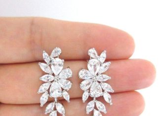 Luxury Jewelry 2017/2018 : Lux Cubic Zirconia Earrings Multi Stone Cluster Stud Earrings Bridal Earrings Wedding Jewelry Bridesmaids Gift (E194)