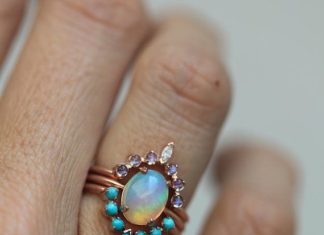 Luxury Jewelry 2017/2018 : Ocean Engagement Ring Set Solitaire Fire Opal with by MinimalVS…