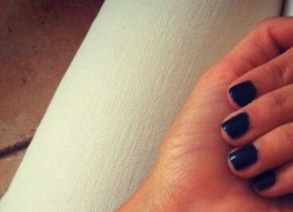 Luxury Jewelry 2017/2018 : Open – Bracelet – Shadows, soft lighting, and colors of the bracelet against the…