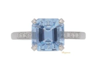 Luxury Jewelry 2017/2018 : Solitaire aquamarine ring with diamond set shoulders, circa 1935….