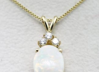 Luxury Jewelry 2017/2018 : Spotlight on Opal Jewelry