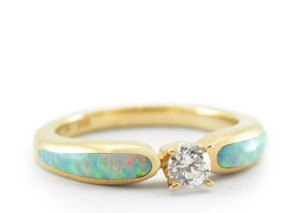 Luxury Jewelry 2017/2018 : “Sunlit Sea” .25 ct Diamond and Opal Engagement Ring