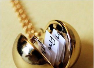 Luxury Jewelry 2017/2018 : This darling secret message locket is the perfect way to show your love to that …