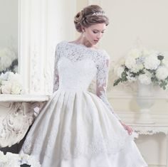 Short Wedding Dresses : 25 Utterly Gorgeous Tea Length Wedding Dresses