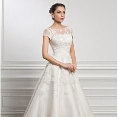 Short Wedding Dresses : A-Line/Princess Scoop Neck Tea-Length Tulle Lace Wedding Dress With Beading Sequ…