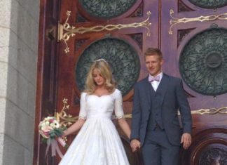 Short Wedding Dresses : Tea length Wedding Dress vintage style…