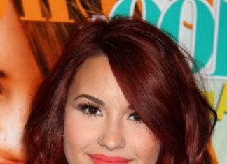 Trendy Hair Style : 25 Celebrities That Rock Auburn Hair