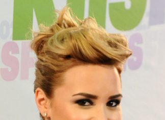 Trendy Hair Style : 50 idées de coiffures pour le réveillon