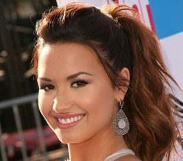 Trendy Hair Style : All of Demi Lovato's Best Hair Moments, from Bangs to Beach Waves and Every …