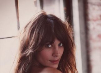 Trendy Hair Style : Coiffure wavy avec frange – 30 idées de coiffure avec frange pour un look qui change ! – Elle