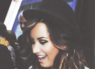 Trendy Hair Style : Highlights…