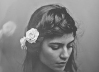 Trendy Hair Style : LAURE DE SAGAZAN Sooooo pretty!…