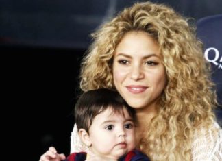 Trendy Hair Style : Shakira and son SALE EL SOL…
