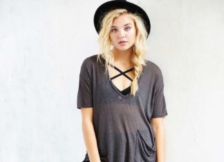 Trendy Hair Style : Silence + Noise Extreme V-Neck Tee – Urban Outfitters