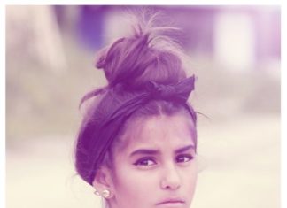 Trendy Hair Style : top bun with headband….