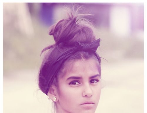 Trendy Hair Style : top bun with headband….