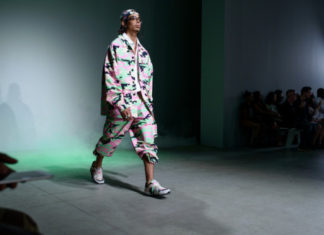 Fashion : pink lovin. CAMO happy COOL LANDLORD ss18.(ph @paulterrie x…