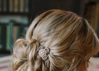 Wedding Hair With Flowers & jewels : 15 Gorgeous Beachy Hairstyles , Wedding Hair & Beauty Photos by By Millie B …
