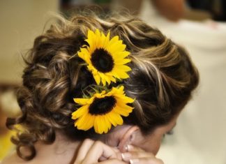 Wedding Hair With Flowers & jewels : 100 Bold Country Sunflower Wedding ideas