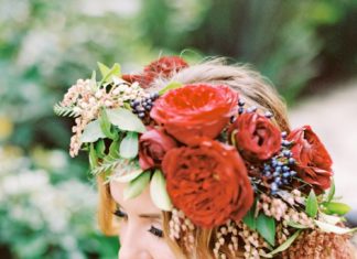 Wedding Hair With Flowers & jewels : Boho chic floral wedding crown: Photography: Marisa Holmes – marisaholmesblog……