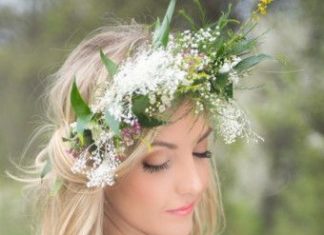 Wedding Hair With Flowers & jewels : Fashion | LKB Photography