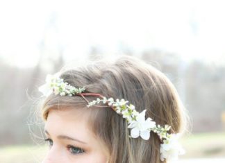 Wedding Hair With Flowers & jewels : reaaally want a flower crown instead of those things that cover up my face for m…