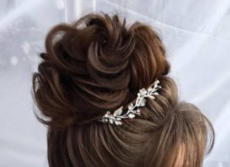 Best Hair Style For Bride : 40 Stuning Long Curly Wedding Hairstyles from Nadi Gerber | Deer Pearl Flowers -…