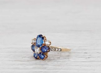 Engagement Rings & Wedding Rings : Sapphire & Diamond Vintage Engagement Rings For Your “Something Blue” – Mon Cheri Bridals