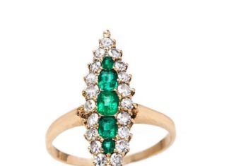 Engagement Rings & Wedding Rings : Emerald Engagement Rings for May – Mon Cheri Bridals
