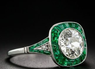 Engagement Rings & Wedding Rings : Emerald Engagement Rings for May – Mon Cheri Bridals