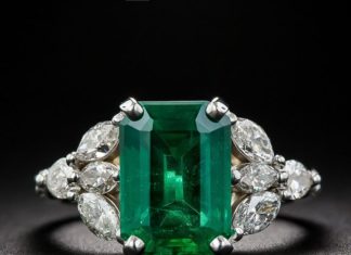 Engagement Rings & Wedding Rings : Emerald Engagement Rings for May – Mon Cheri Bridals