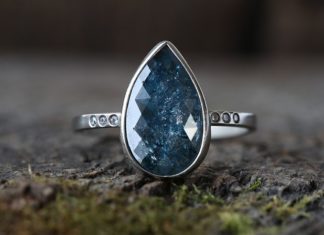 Engagement Rings & Wedding Rings : Modern Handcrafted Engagement Rings by Alexis Russell – Mon Cheri Bridals