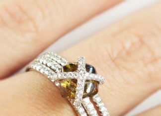 Engagement Rings & Wedding Rings : Truly One Of A Kind And Original Engagement Rings by Diamond In The Rough – Mon Cheri Bridals