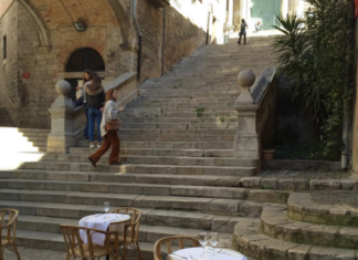 Street Style : Street Style Platform – Fashion Inspiration