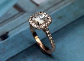 Engagement Rings & Wedding Rings : 16 Sublime Handmade Engagement Rings by Liloveve That Will Leave You Breathless – Mon Cheri Bridals