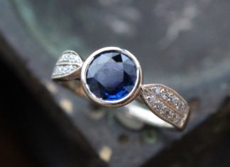 Engagement Rings & Wedding Rings : 16 Sublime Handmade Engagement Rings by Liloveve That Will Leave You Breathless – Mon Cheri Bridals