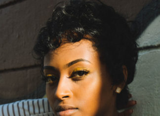 Fashion Editorial : blair-moore:
Mah in Uptown Mpls by Blair Moore Flickr /…