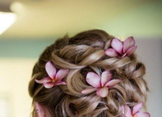 Wedding Hair With Flowers & jewels : How To Rock Fresh Flowers In Your Hair: 65 Ideas | HappyWedd.com…