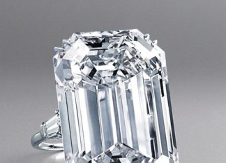 Diamond Rings : Harry Winston…