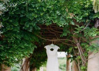 Beautiful Brand Wedding Dresses : Anna Maier wedding dress: www.stylemepretty… Photography: Sylvie Gil – www.syl…