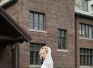 Beautiful Brand Wedding Dresses : Lace wedding dress: Photography: Katie Stewart Photography – www.KatieStewartP…..