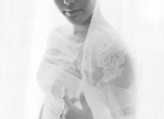 Beautiful Brand Wedding Dresses : Stunning wedding dress: A Glamorous Meets Classic Wedding in Chicago…