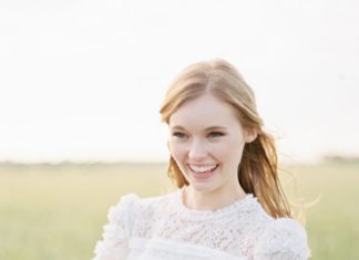 Beautiful Brand Wedding Dresses : Wedding dresses for your favorite feature: Photography: Ryan Ray – www.ryanrayph…